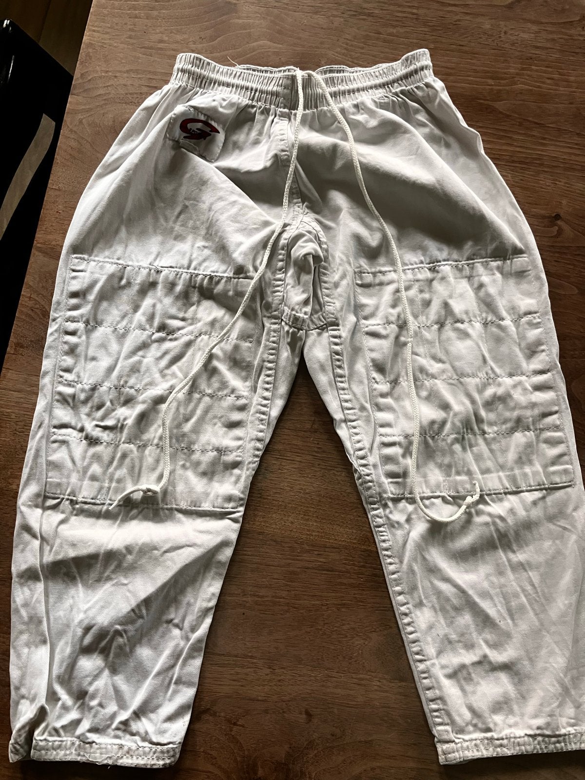 Judo pak maat 130 met witte band, Gebruikt, Judo, Vechtsportpak, Ophalen of Verzenden