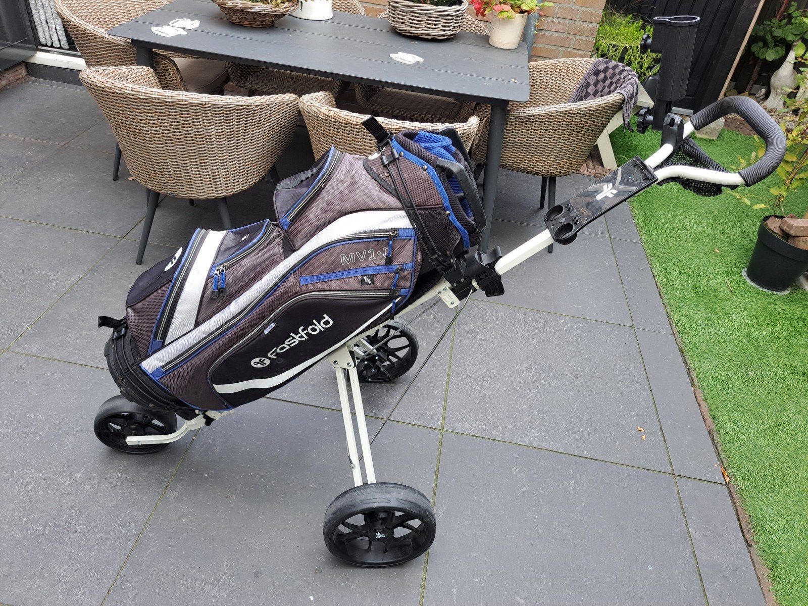 FastFold golftas en 3wiel golftrolley set zwart-blauw-wit, Ophalen, Gebruikt, Golfkar, Overige merken