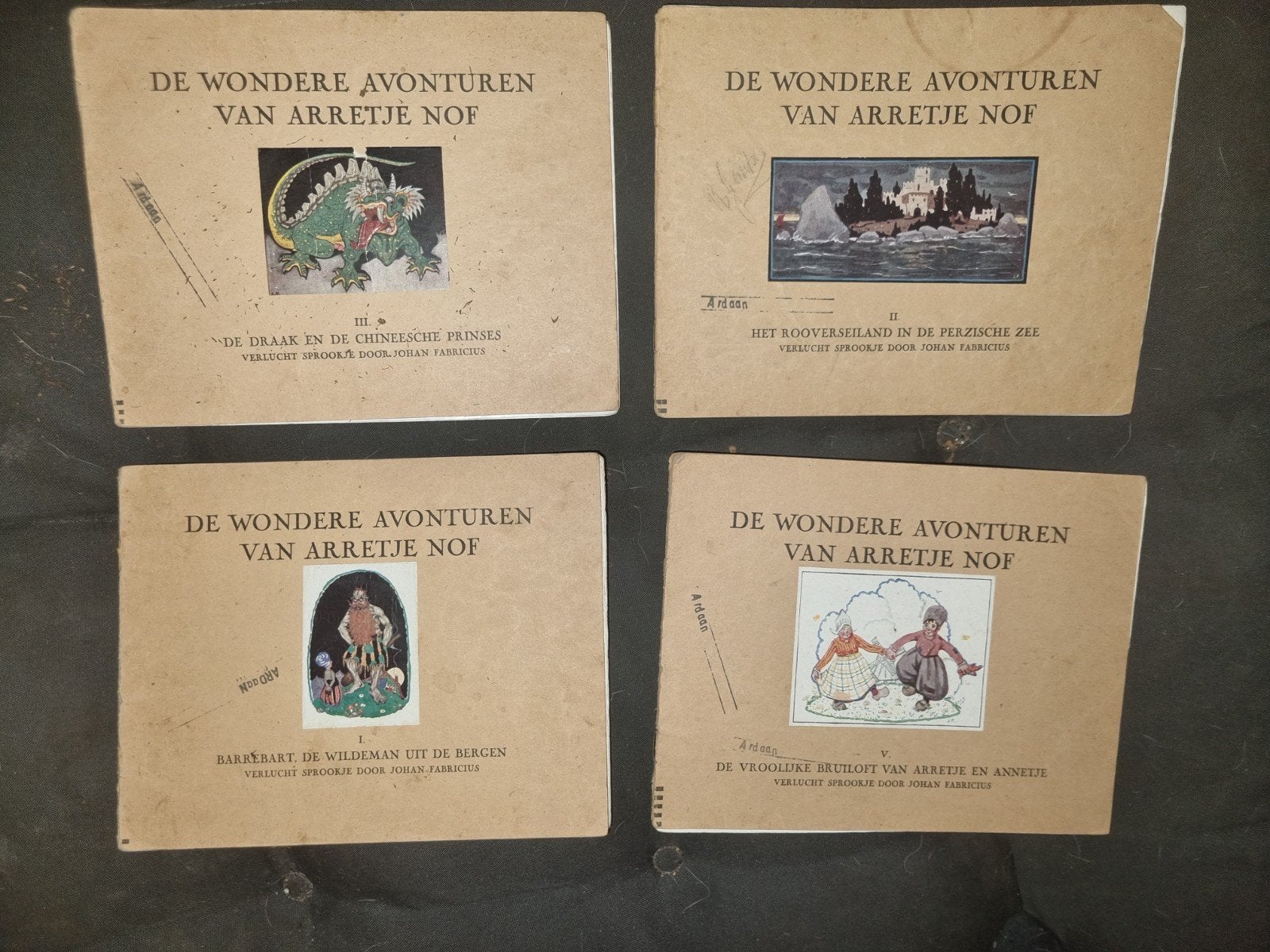 De Wondere Avonturen van Arretje Nof - 4 delen, Boeken, Ophalen of Verzenden, Gelezen, Johan Fabricius