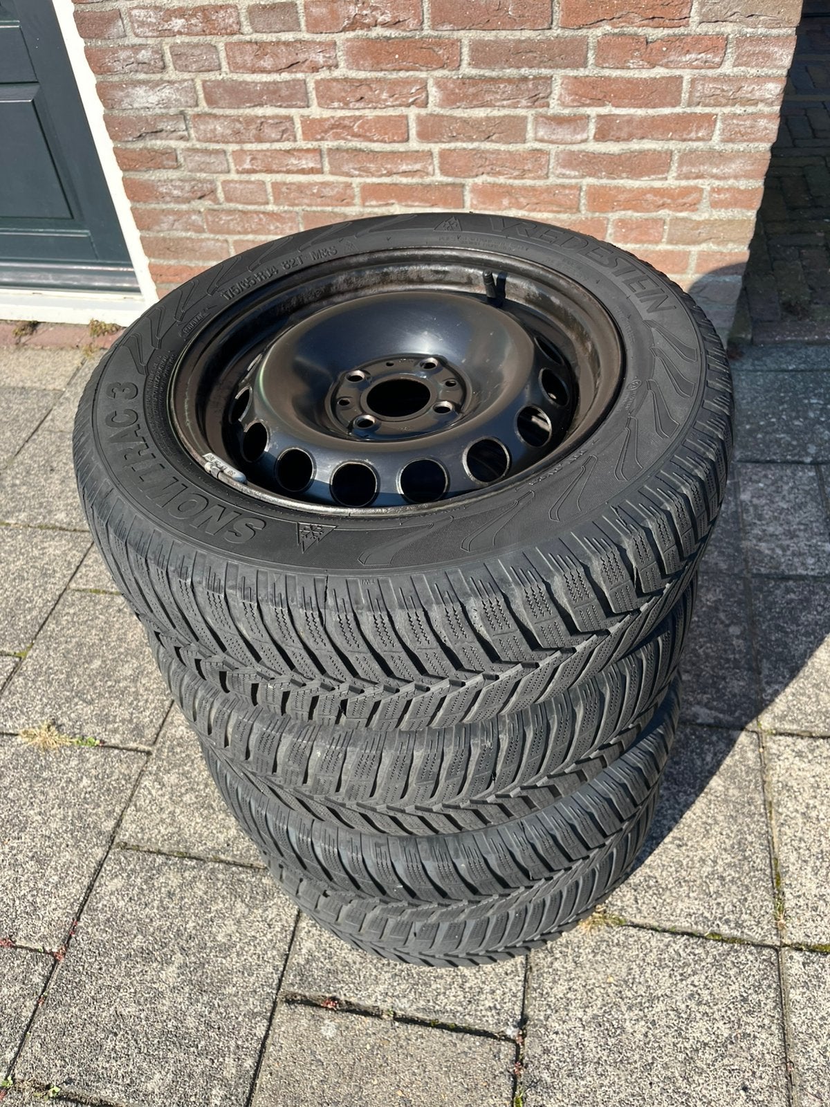 Winterbanden op stalen velg - Fiat 500 Vredestein Snowtrac 3, Auto-onderdelen, Ophalen, 14 inch, Gebruikt, 175 mm