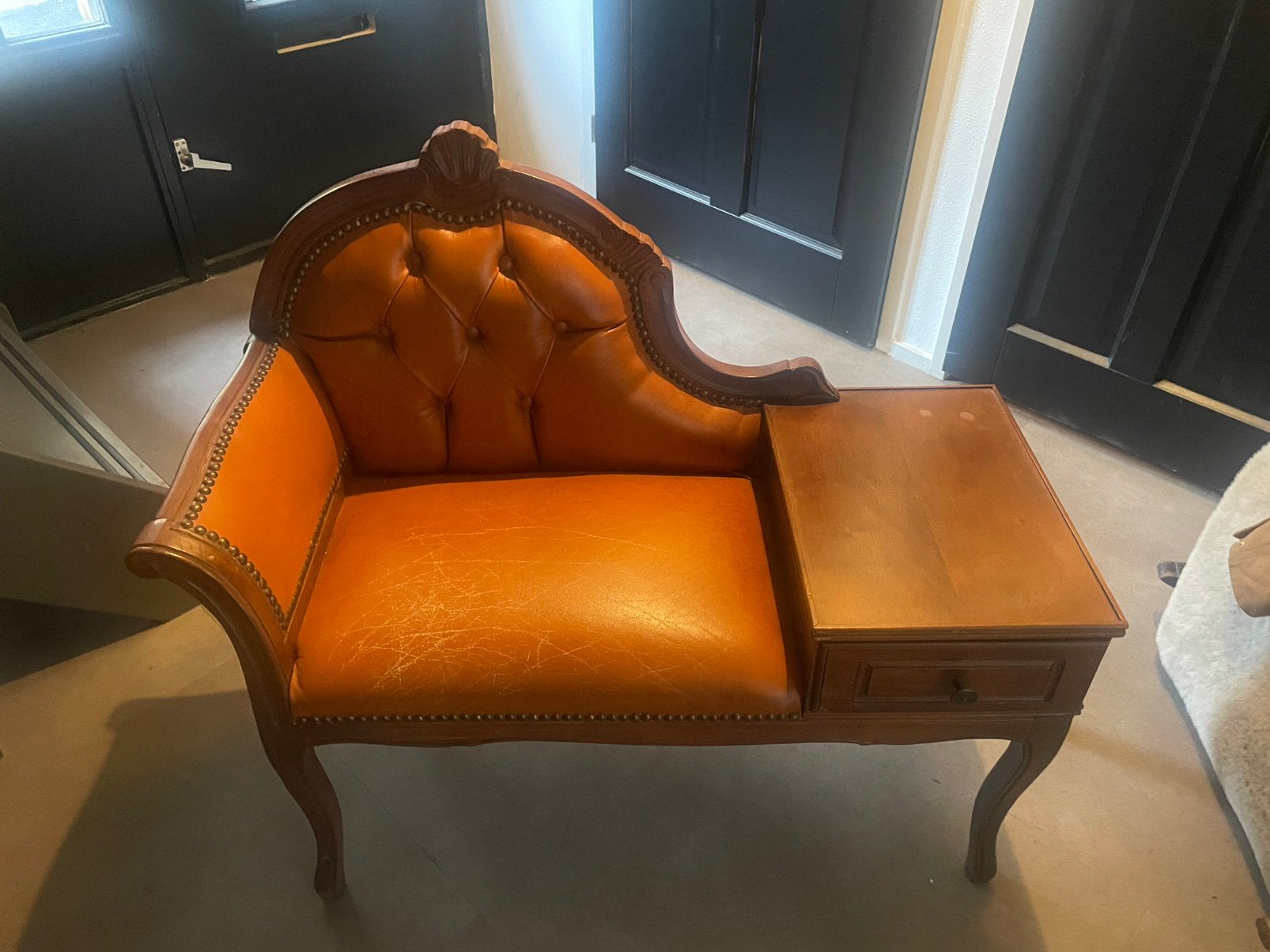 Antiek schattig retro bankje, Antiek en Kunst, Antiek | Meubels | Stoelen en Banken, Ophalen