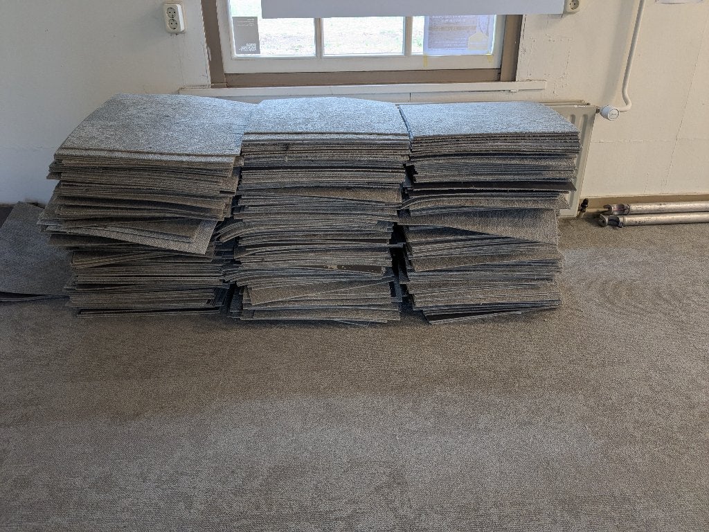 Partij tapijttegels 50x50 grijs, Huis en Inrichting, Stoffering | Vloerbedekking, Ophalen, Gebruikt, Tapijttegels, Grijs