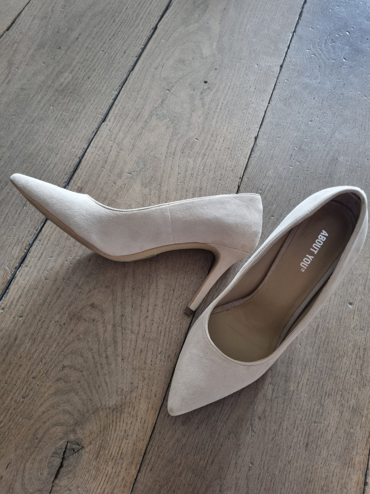 Nude pumps maat 38 - About You, Kleding | Dames, Pumps, Beige, Ophalen of Verzenden, Gedragen