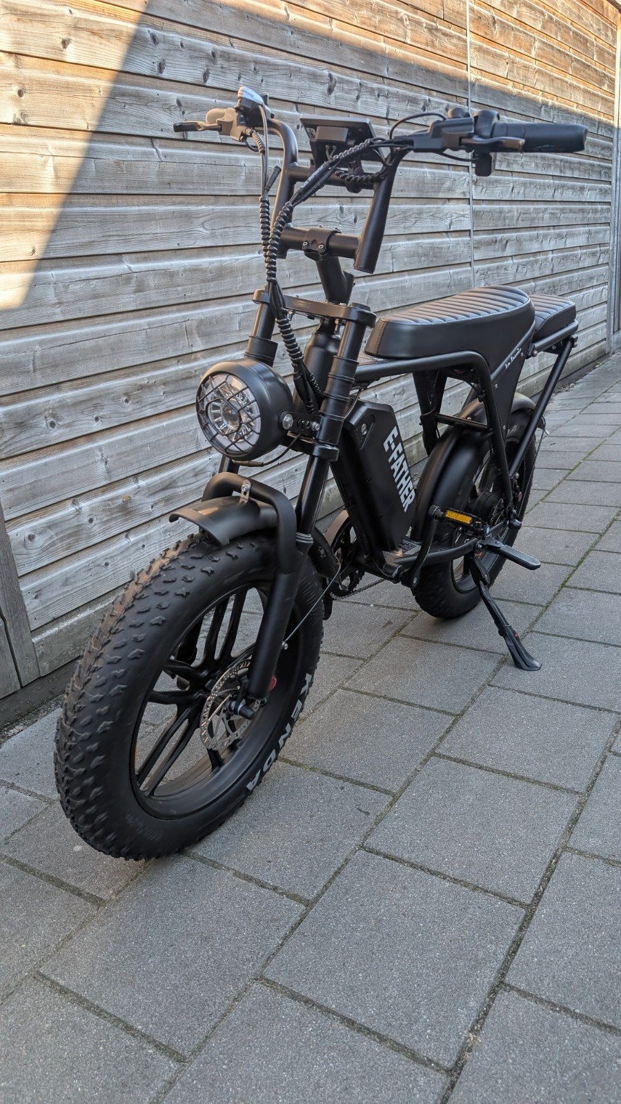Fatbike E-father 20 inch wielen lage km stand!, Zo goed als nieuw, Minder dan 47 cm, 50 km per accu of meer, Ophalen
