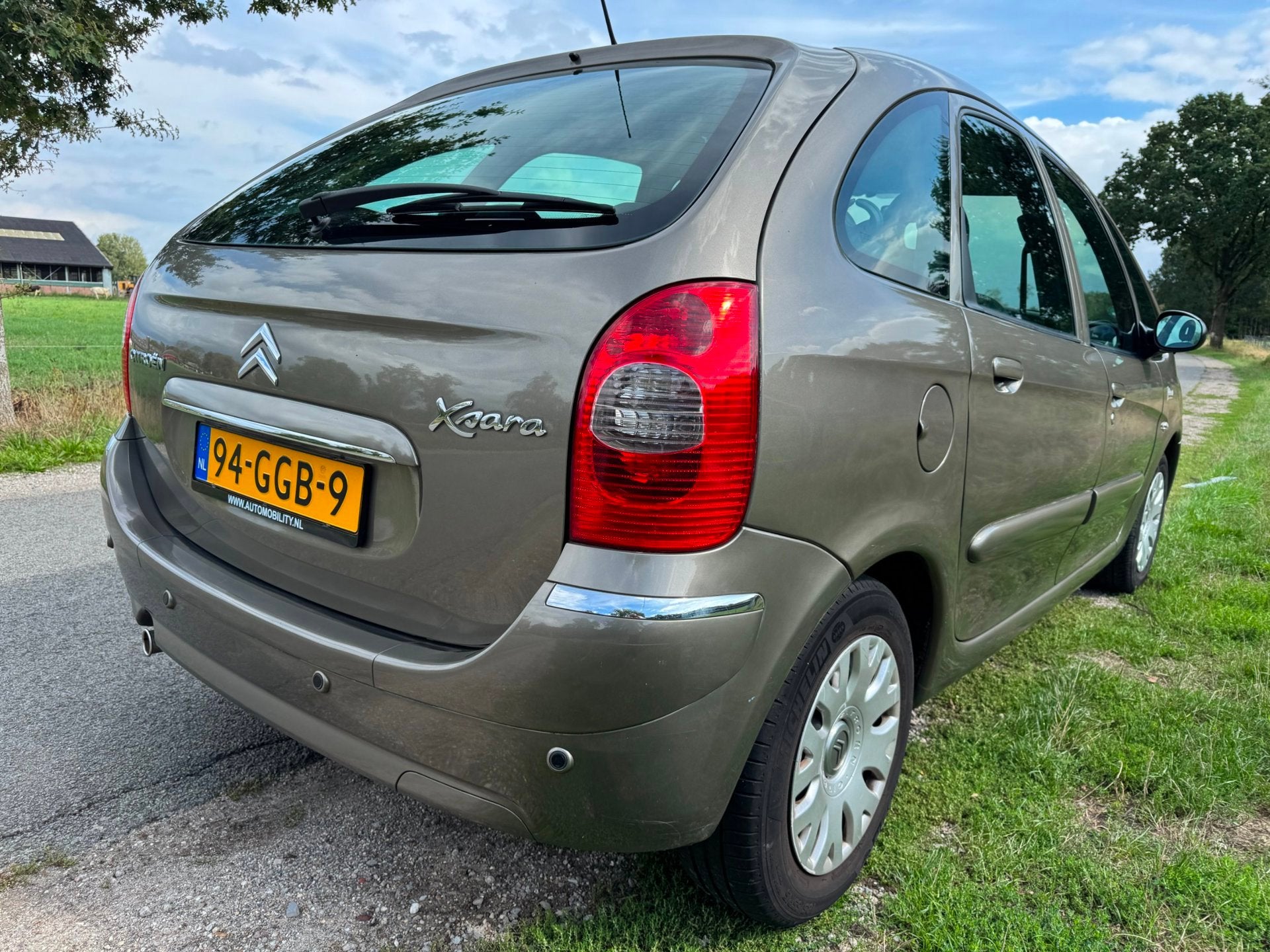 Citroen Xsara Picasso 1.6i-16V Image top onderhouden|climate, Stof, 4 cilinders, Bruin, Handgeschakeld