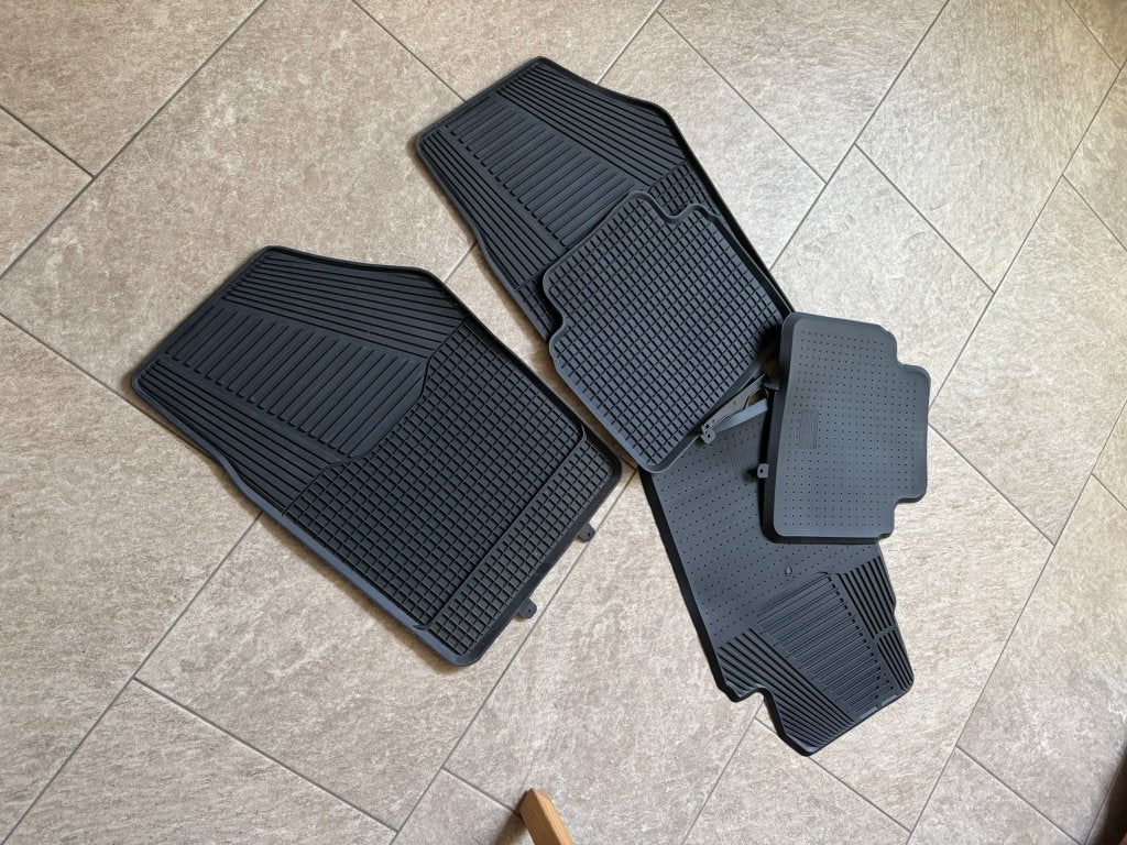 All-weather automatten set (2 sets beschikbaar), Auto-onderdelen, Overige Auto-onderdelen, Ophalen of Verzenden, Nieuw, BMW
