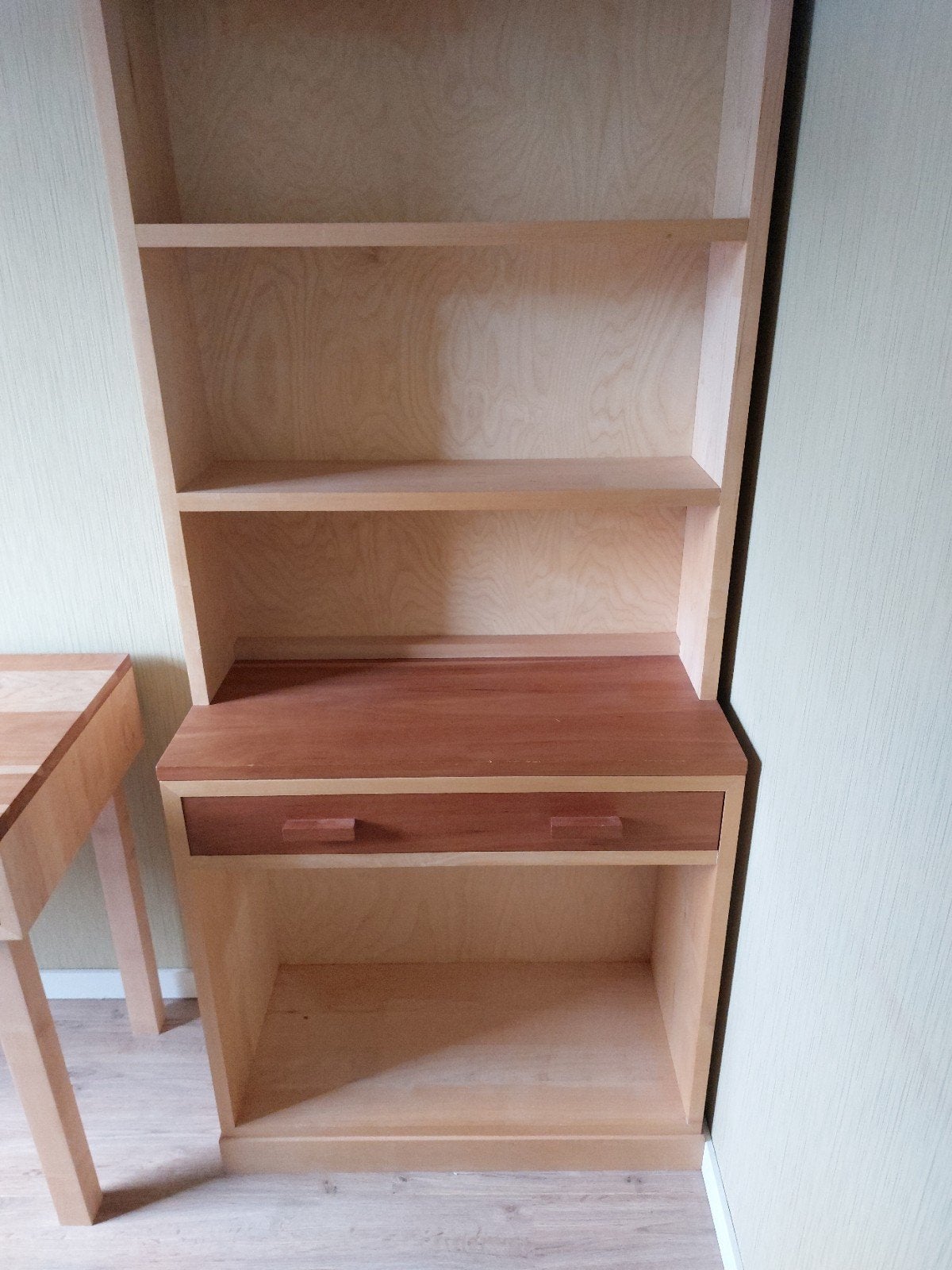 Massief kersen- en esdoornhouten boekenkast met lade, Huis en Inrichting, Ophalen, Met plank(en), Gebruikt, 200 cm of meer