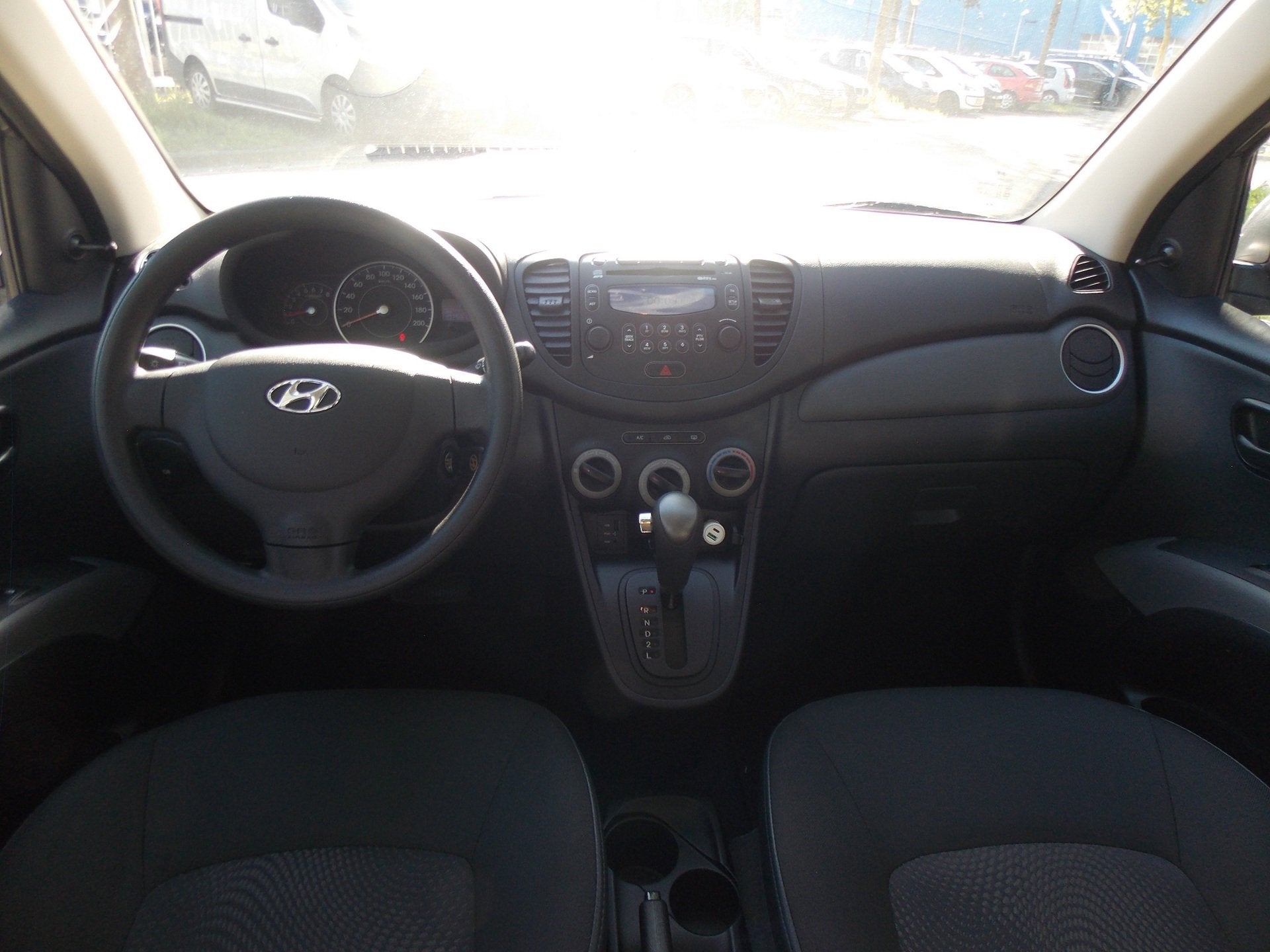 Hyundai I10 1.1 i-Catcher Automaat Airco Elek Pakket 5Deurs, Auto's, Euro 5, Gebruikt, 31 €/maand, 4 cilinders