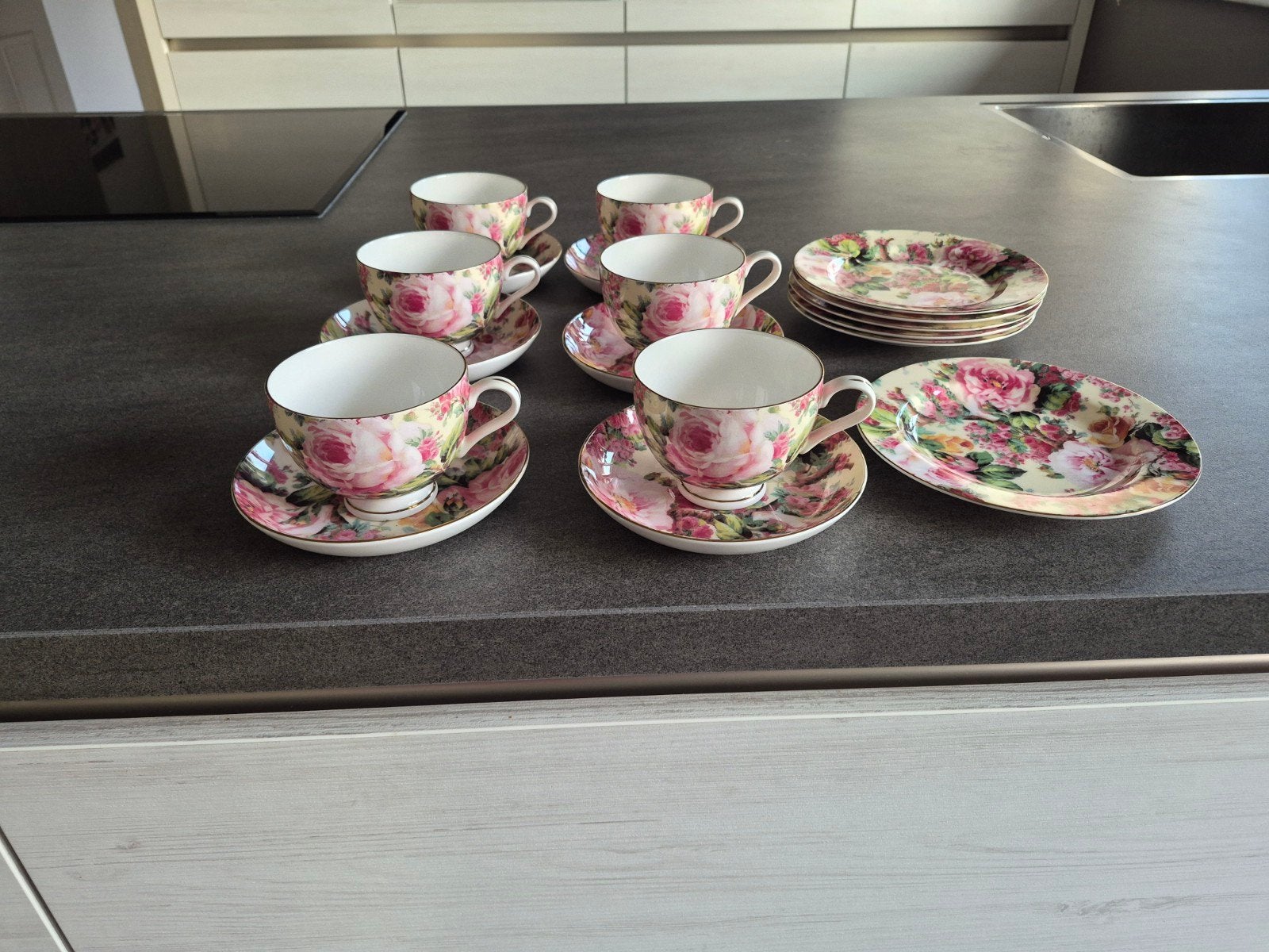 Maxwell & Williams Rambling Rose Servies - 6 kop en schotels, Overige merken, Klassiek, Nieuw, Ophalen of Verzenden