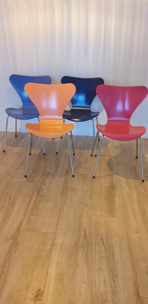 FRITZ HANSEN Originele Vlinderstoelen 4x (1993), Ophalen, Gebruikt