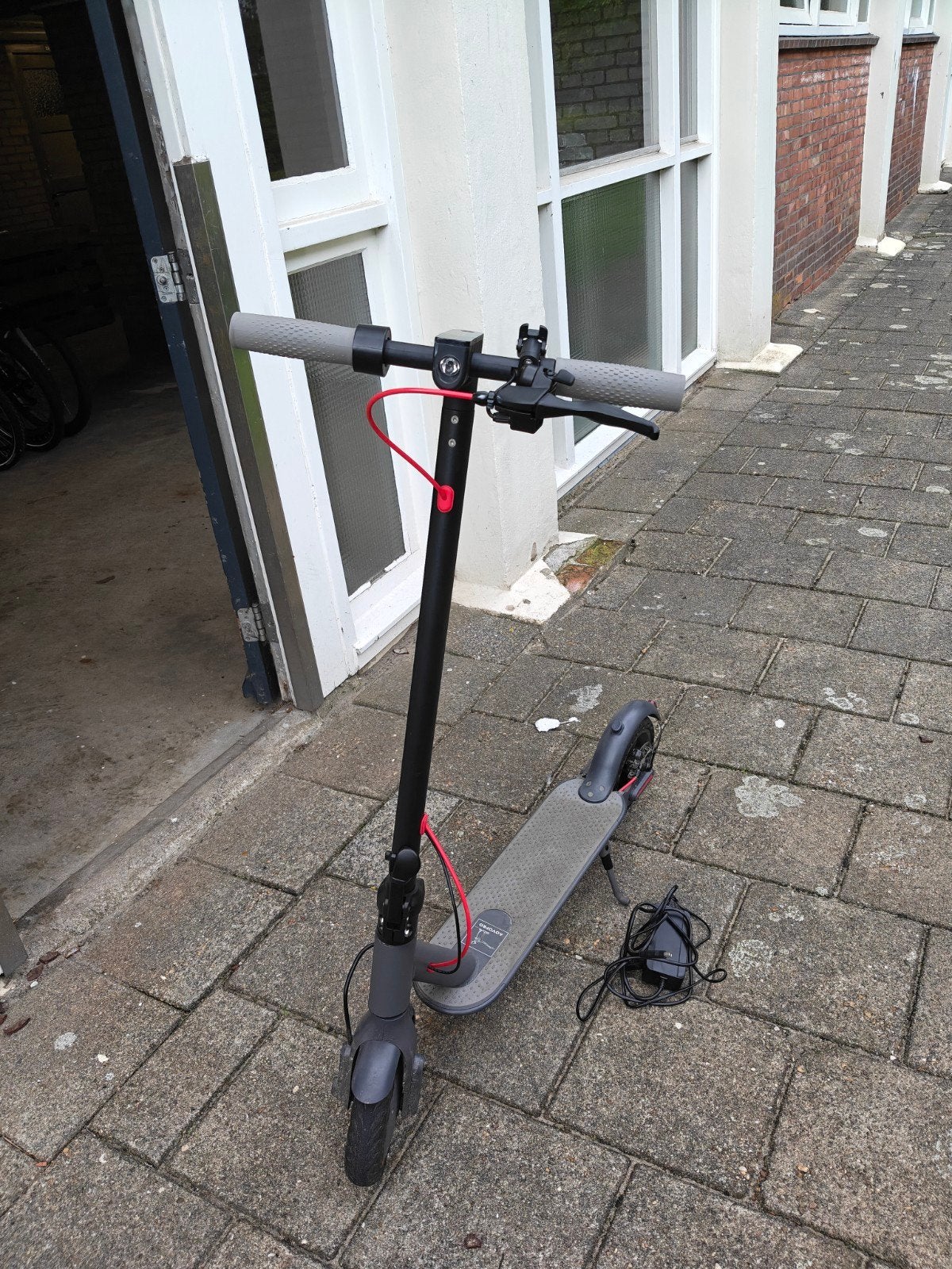 Elektrische step - Stay-on AOVO M365, Fietsen en Brommers, Ophalen, Gebruikt, Elektrische step (E-scooter), Xiaomi