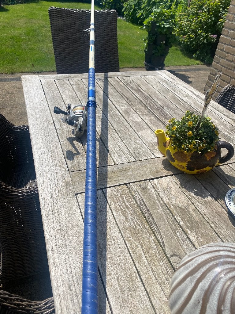Strandhengel met molen., Watersport en Boten, Hengelsport | Zeevissen, Ophalen of Verzenden, Gebruikt, Complete set
