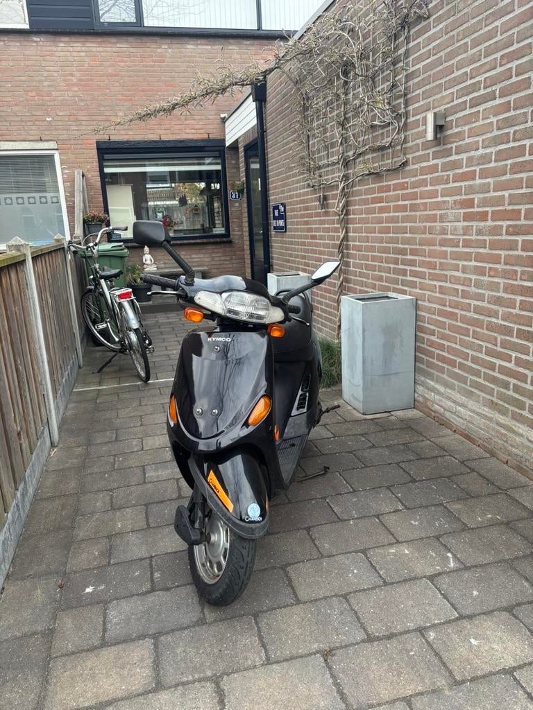 Kymco DJ 50 Scooter - Zwart, Goed Onderhouden, Fietsen en Brommers, Ophalen, Gebruikt, Overige modellen, Maximaal 45 km/u