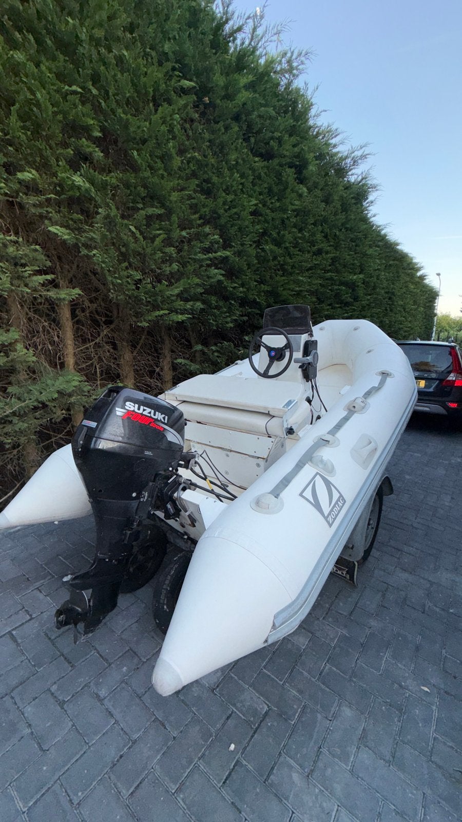 Zodiac rubberboot 15pk suzuki elec start en trailer, Watersport en Boten, Rubberboten, Polyester/glasvezel, Gebruikt, Ophalen of Verzenden