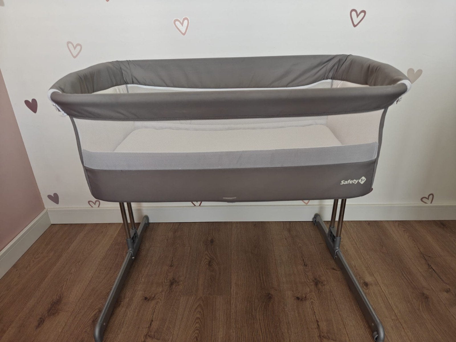 Safety 1st Co-Sleeper Wieg - Grijs, Kinderen en Baby's, Babywiegjes en Ledikanten, Ophalen, Zo goed als nieuw, Wieg