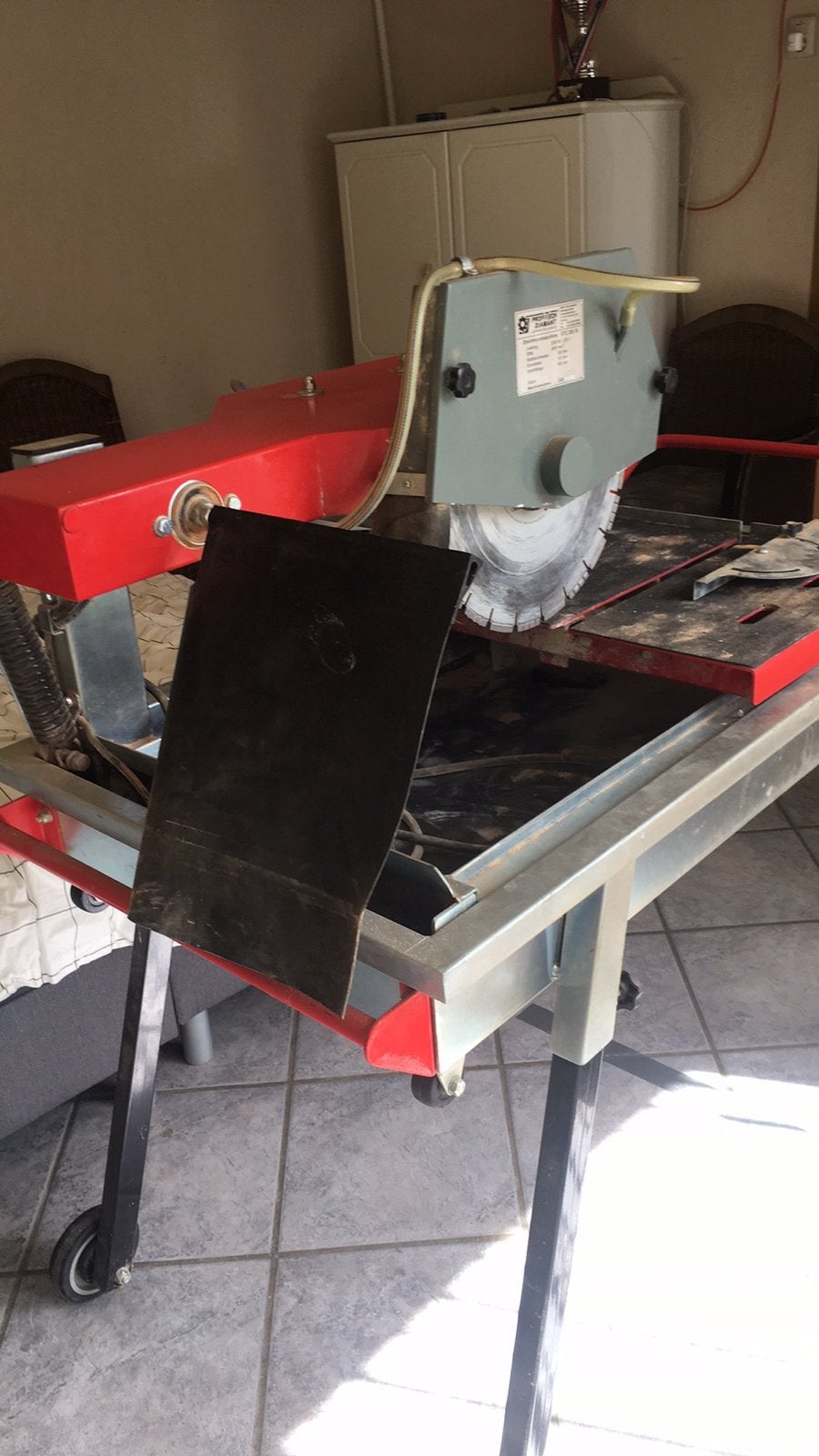 Steenzaagmachine met water toevoer, Ophalen of Verzenden, Zo goed als nieuw