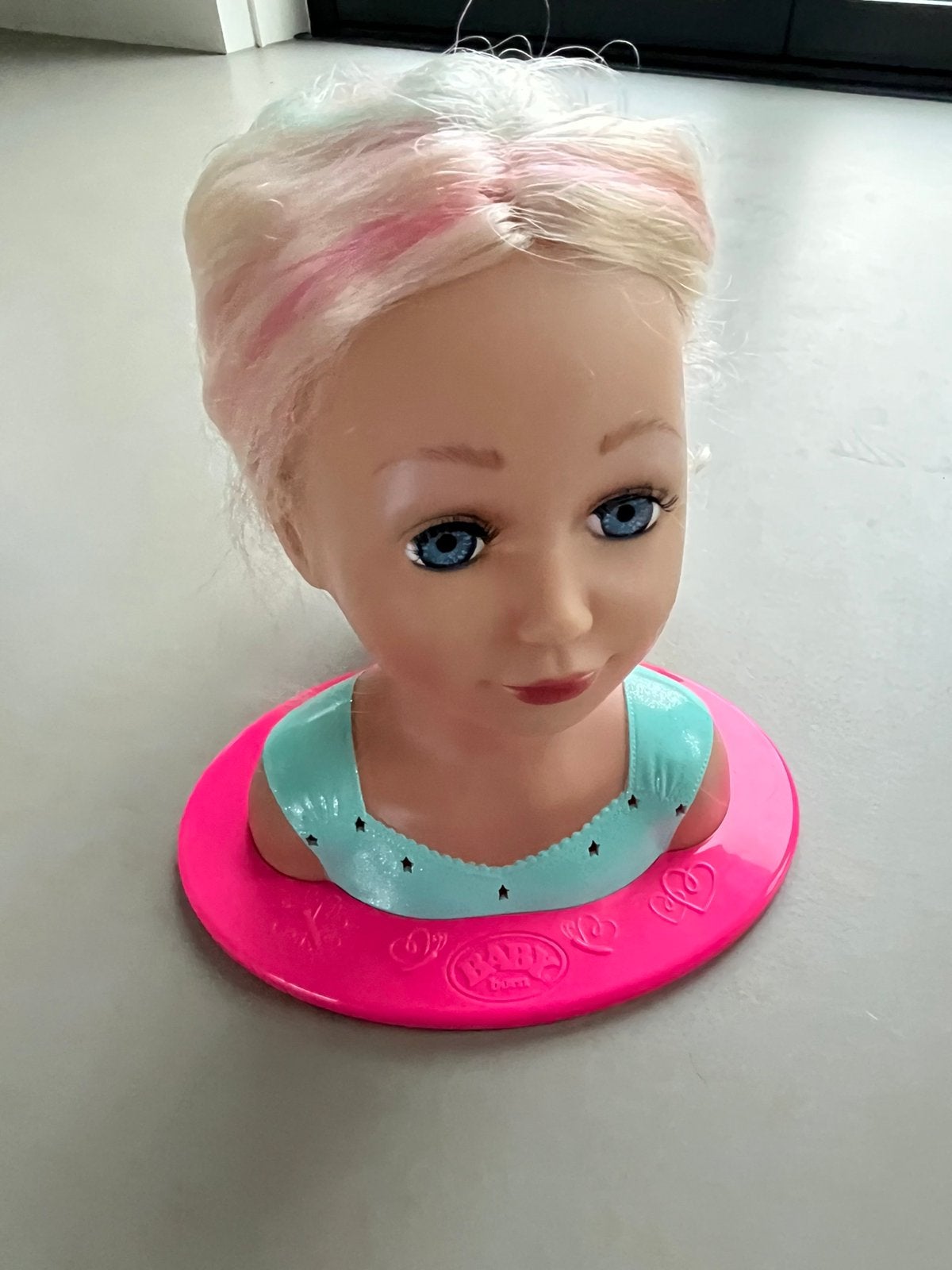 Poppenhoofd met toebehoren, Verzamelen, Poppen, Ophalen of Verzenden, Gebruikt, Pop