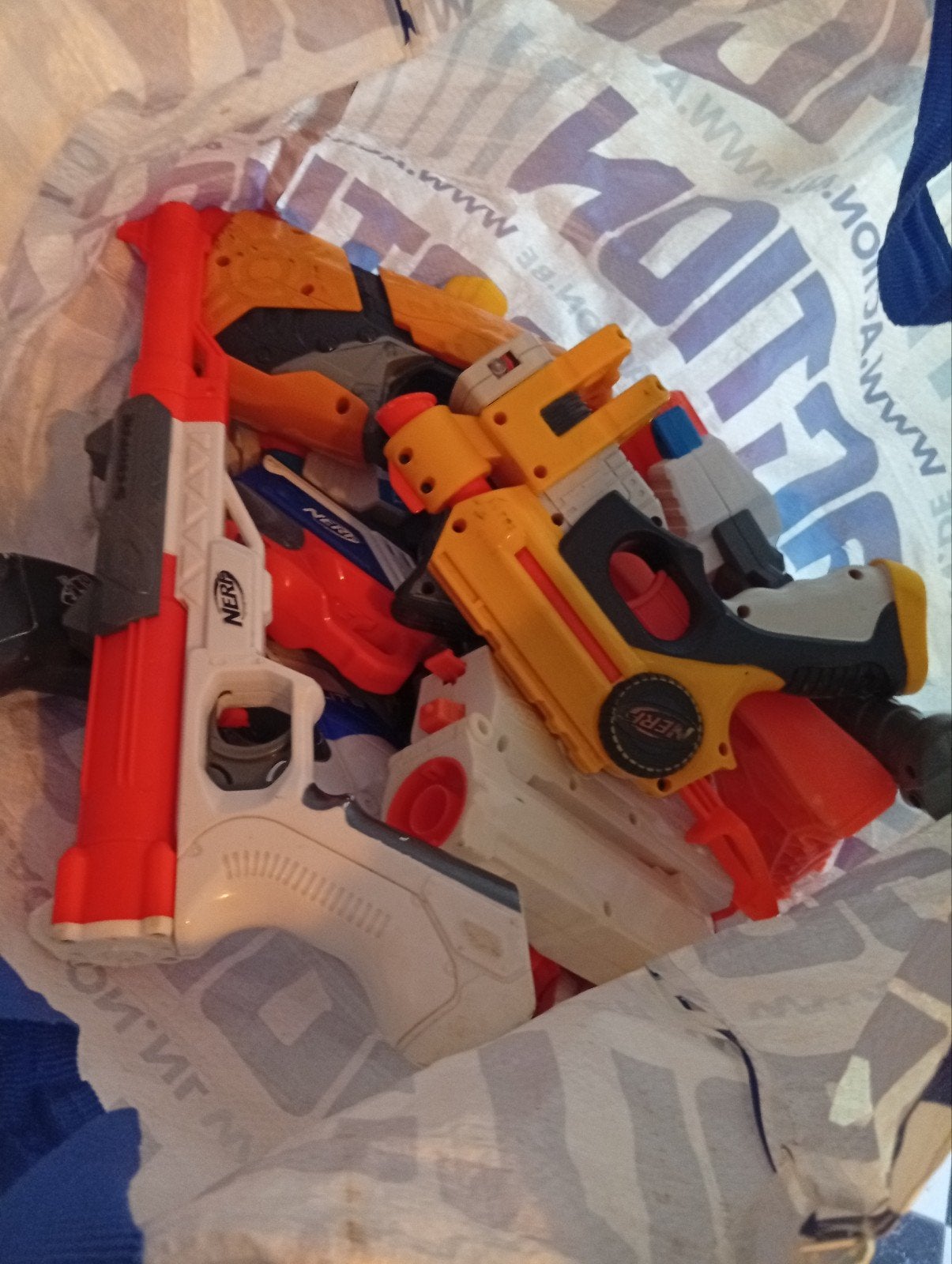 Nerf pijltjes pistolen met twee dozen pijltjes, Kinderen en Baby's, Ophalen
