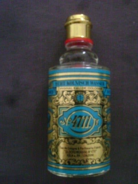fles 4711 30ml--ongebruikt, Verzamelen, Parfumverzamelingen, Ophalen of Verzenden, Nieuw, Parfumfles, Gevuld