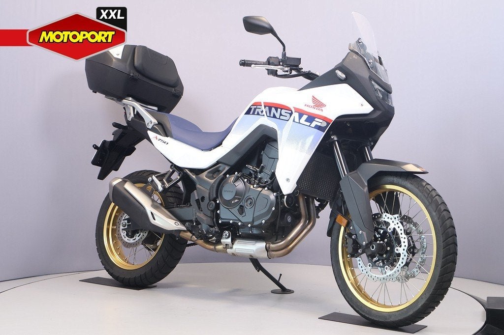 Honda XL 750 TRANSALP (bj 2025), Motoren, Motoren | Honda, Honda Motor Europe Ltd, Bedrijf, Toermotor, Customer.service@honda-eu.com