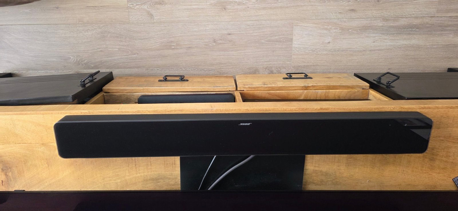 Bose 700 serie soundbar en accessoires, Ophalen of Verzenden, Zo goed als nieuw