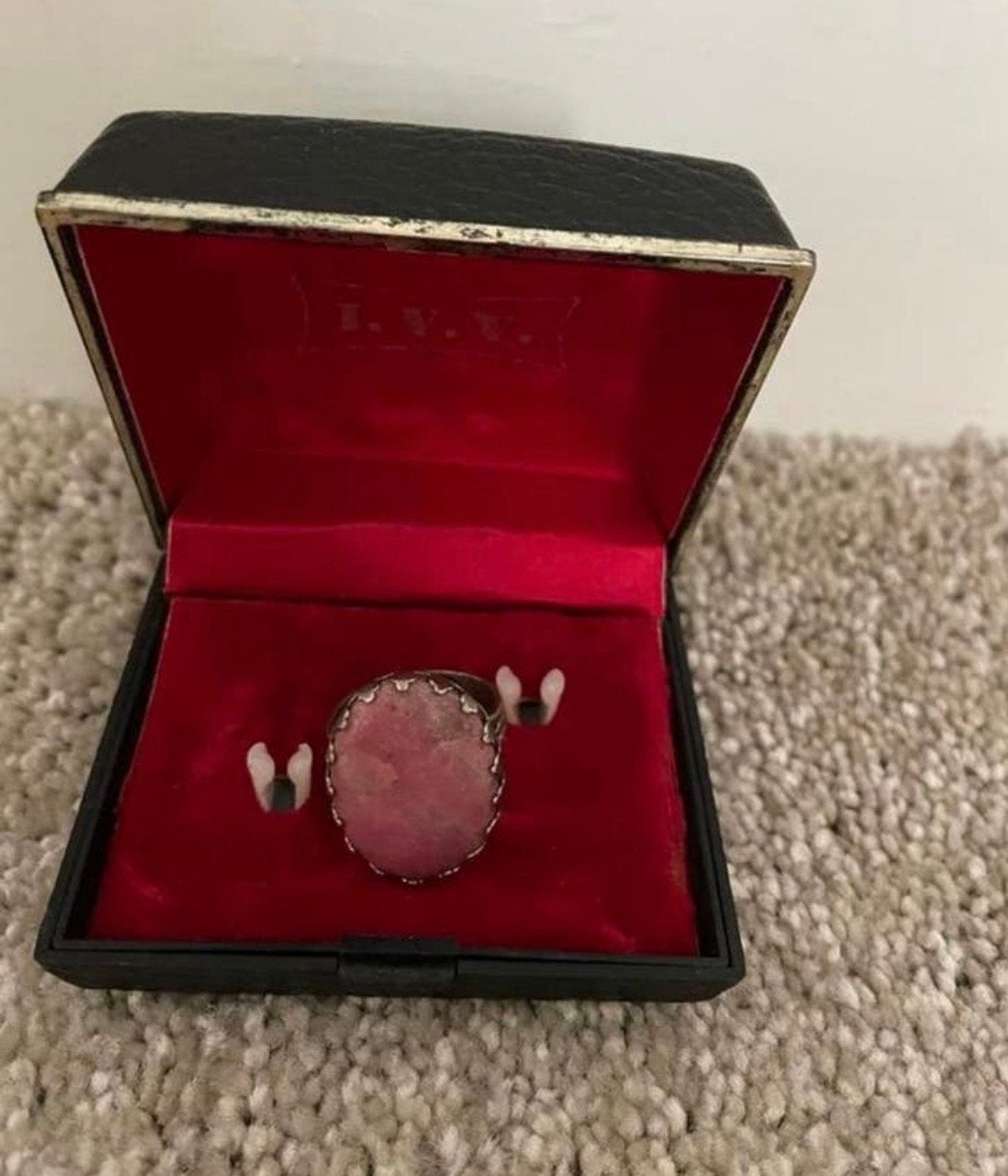 ring met roze steen, Overige materialen, Gebruikt, Ophalen of Verzenden, 17 tot 18