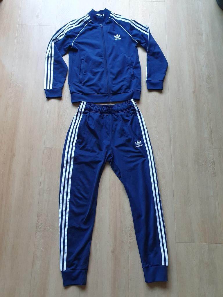 Adidas trainingspak blauw - zo goed als nieuw, Ophalen of Verzenden, Zo goed als nieuw, Jongen of Meisje