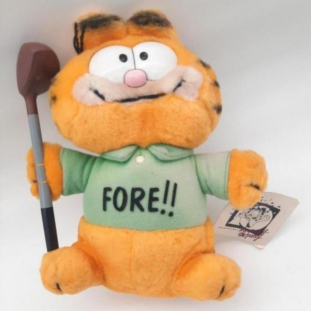 Vintage Garfield als Golfer knuffel uit 1988 ca. 22cm hoog, Ophalen of Verzenden, Garfield, Gebruikt, Beeldje of Figuurtje