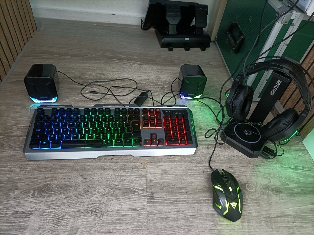 Gaming Setup, Computers en Software, Trust GXT Gaming, Gebruikt, Gaming toetsenbord, Ophalen of Verzenden
