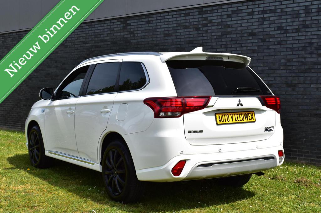 Mitsubishi Outlander 2.4 PHEV Diamand Edition 360º CAMERA/L, Automaat, 4 cilinders, Wit, Bedrijf