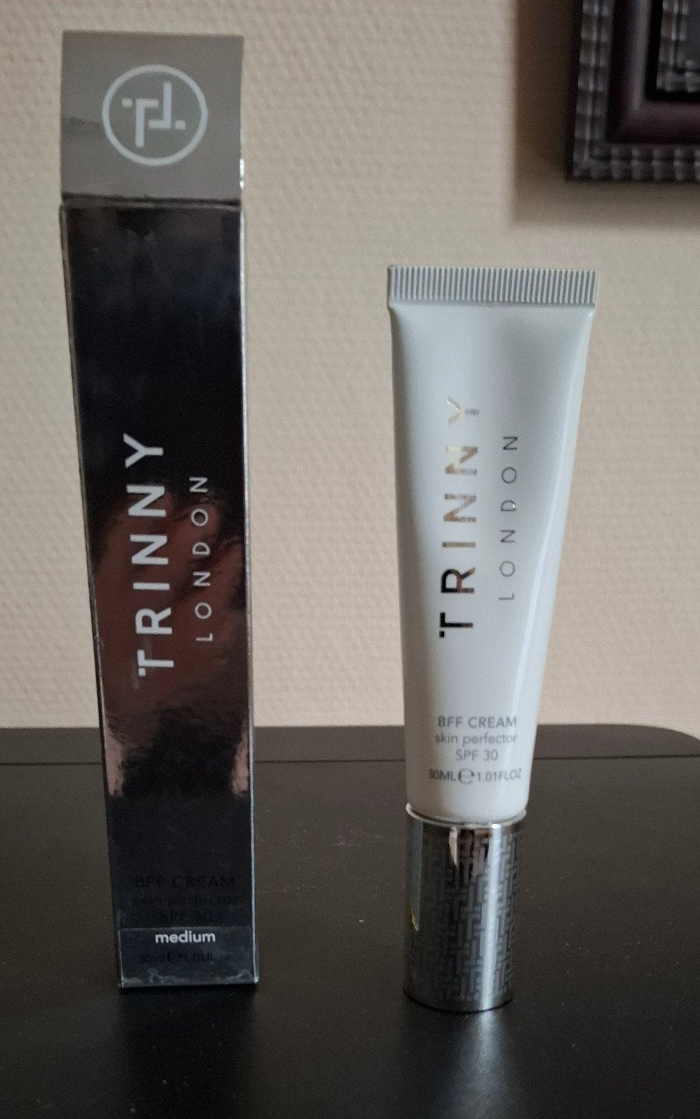 Trinny London BFF Cream SPF 30, Verzenden, Zo goed als nieuw, Gehele gezicht
