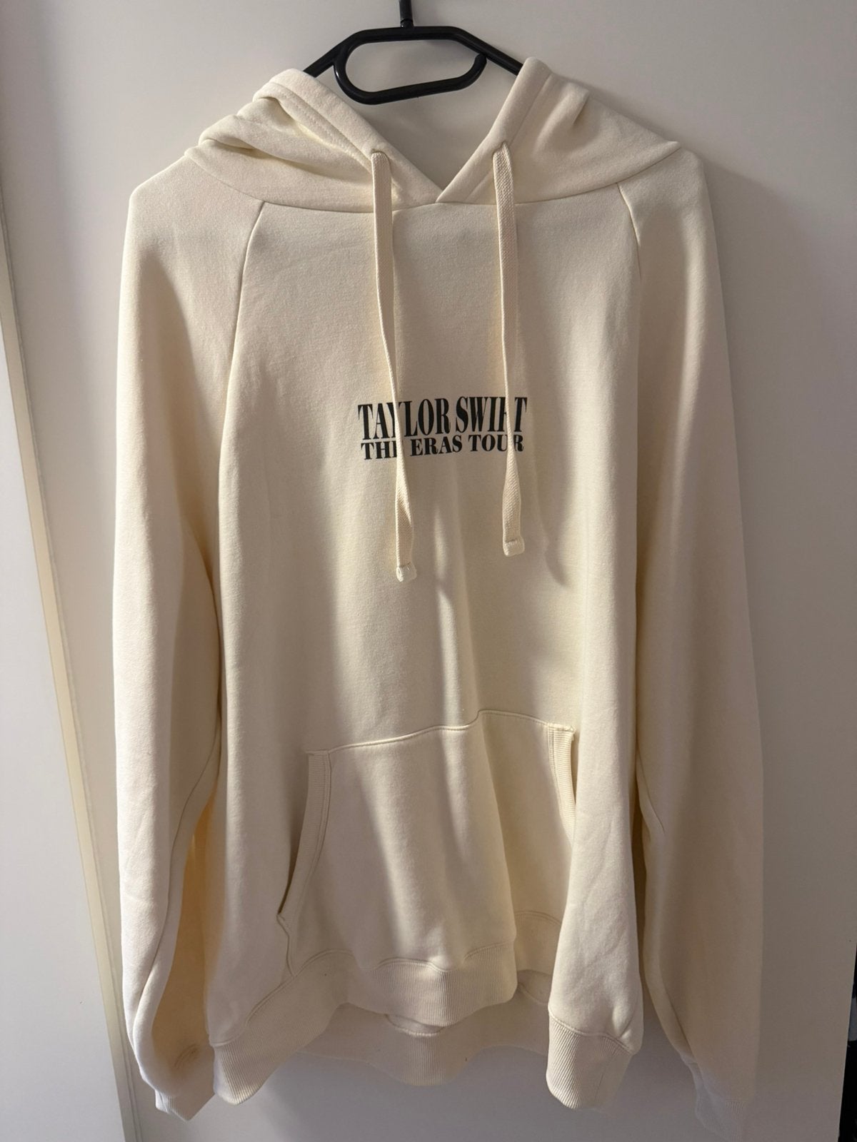 Taylor Swift trui Era’s Tour, Kleding | Dames, Ophalen of Verzenden, Zo goed als nieuw, Maat 38/40 (M), Overige kleuren