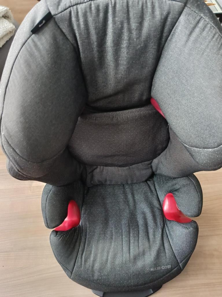 Maxi  Cosi in super mooie staat, Verstelbare rugleuning, Autogordel, 15 t/m 36 kg, Ophalen of Verzenden