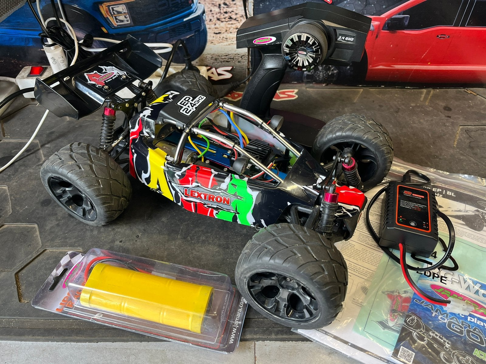 Jamara Lextron RC buggy Ready to Run, Hobby en Vrije tijd, Modelbouw | Radiografisch | Auto's, Elektro, Auto offroad, Ophalen of Verzenden