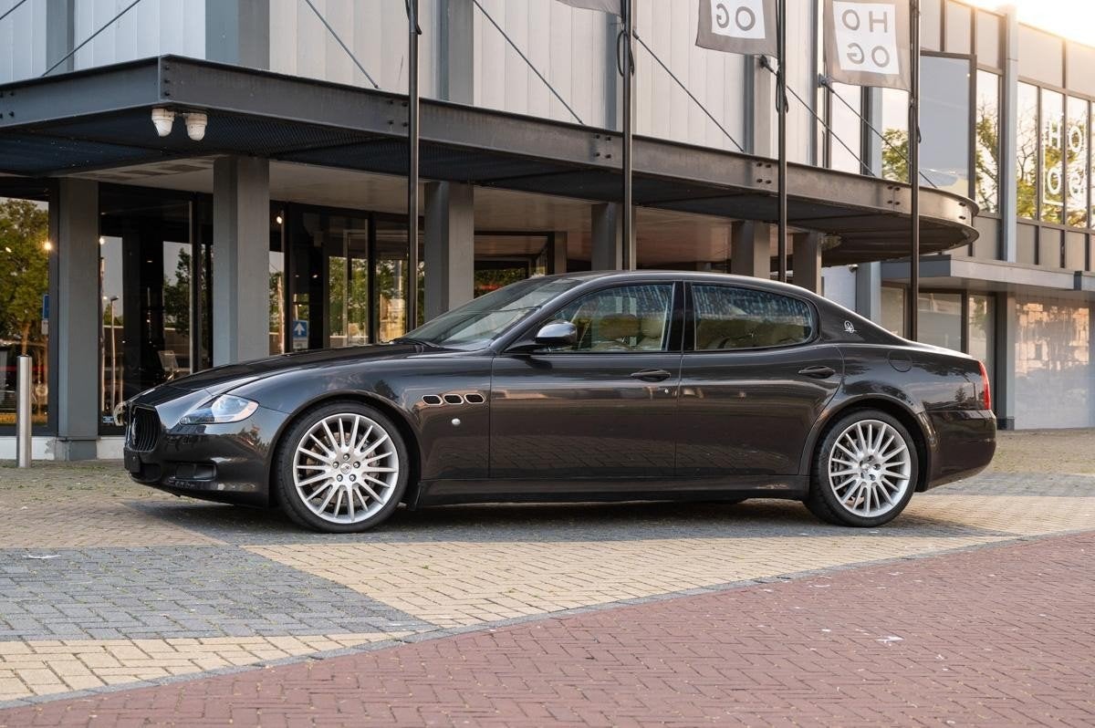 Maserati Quattroporte 4.7 V8 GTS (bj 2010, automaat), Auto's, Automaat, Euro 5, Gebruikt, 8 cilinders