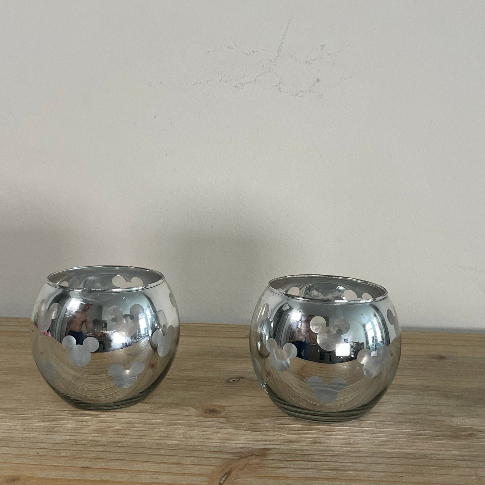 Exclusieve Disney Land Mickey Mouse Waxinelichthouders (2), Gebruikt, Overige stijlen, Ophalen of Verzenden, Glas