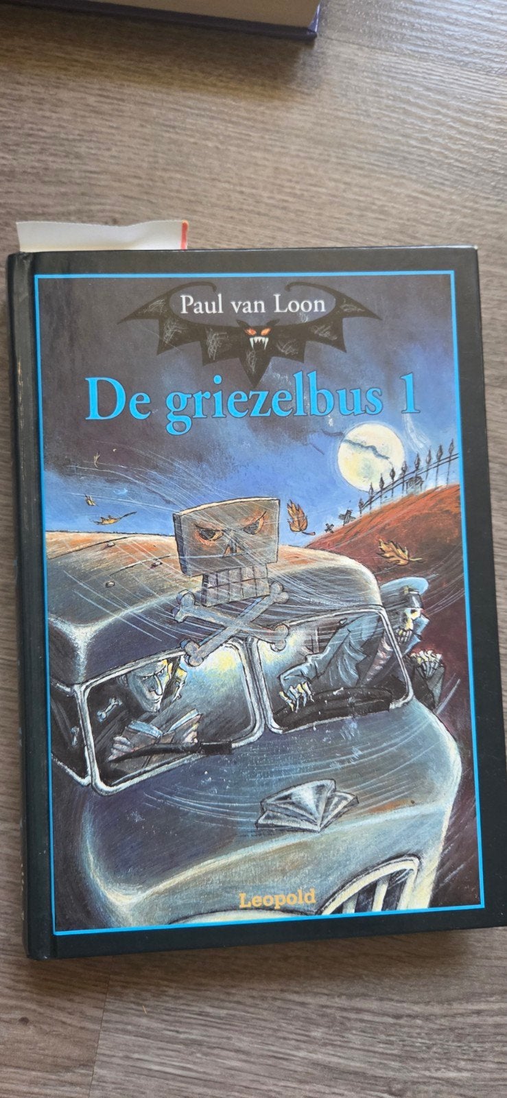 De Griezelbus 1 - Paul van Loon (Hardcover), Boeken, Ophalen of Verzenden, Gelezen, Paul van Loon, Fictie algemeen