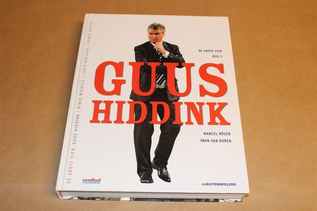Guus Hiddink — Omvangrijke Biografie [511 pag.], Ophalen of Verzenden, Zo goed als nieuw, Watersport en Hengelsport