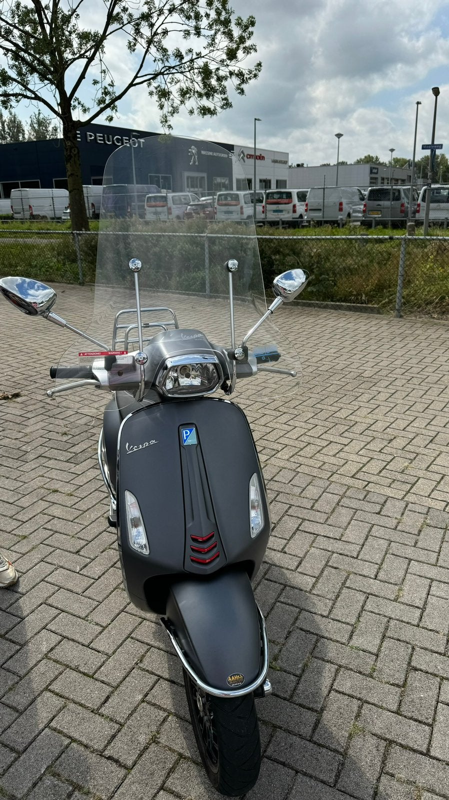 Vespa Sprint S 2018 | 17.418 km | Alarm | Valbeugels, Fietsen en Brommers, Ophalen, Zo goed als nieuw, Benzine