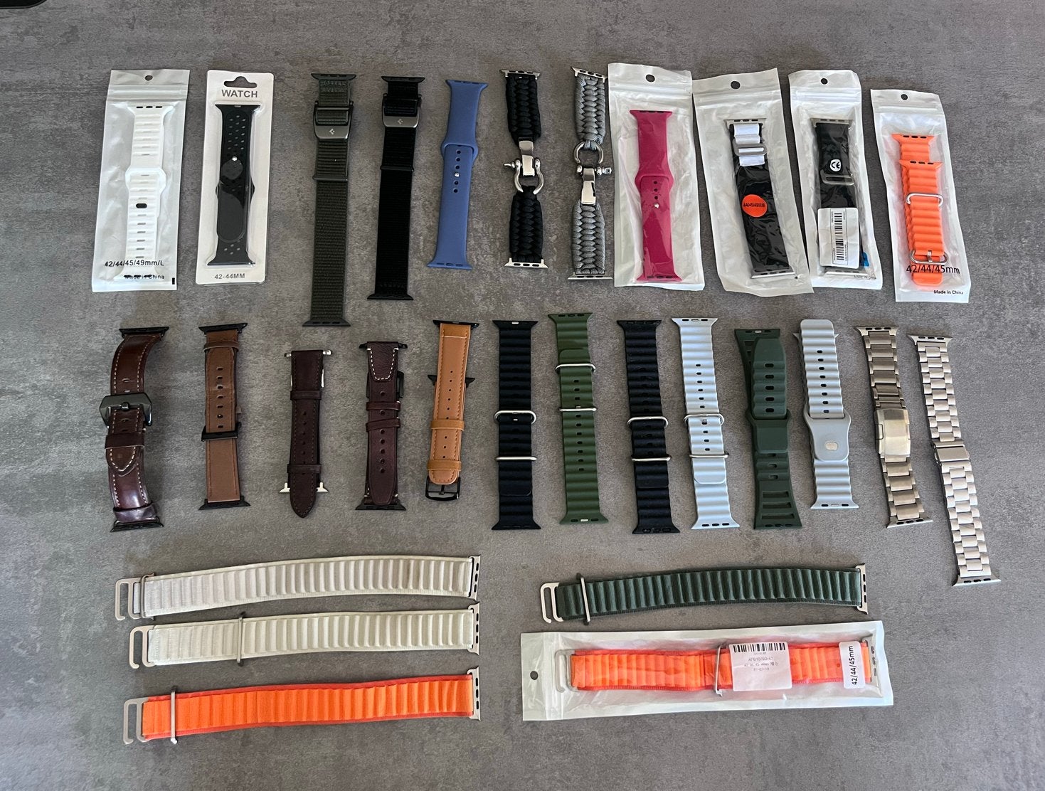 Diverse horlogebandjes voor Apple Watch - Nieuw en gebruikt, Sieraden, Tassen en Uiterlijk, Horloges | Dames, Overige merken, Overige materialen