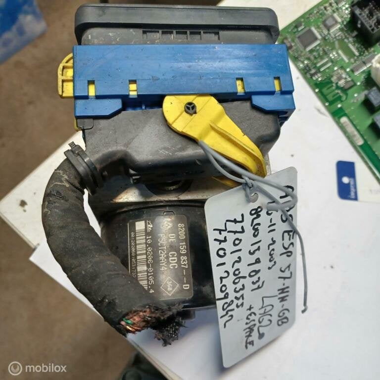 ABS computer Renault Laguna 8200159837 7701206355 7701209842, Gebruikt, Renault, Ophalen of Verzenden, Renault