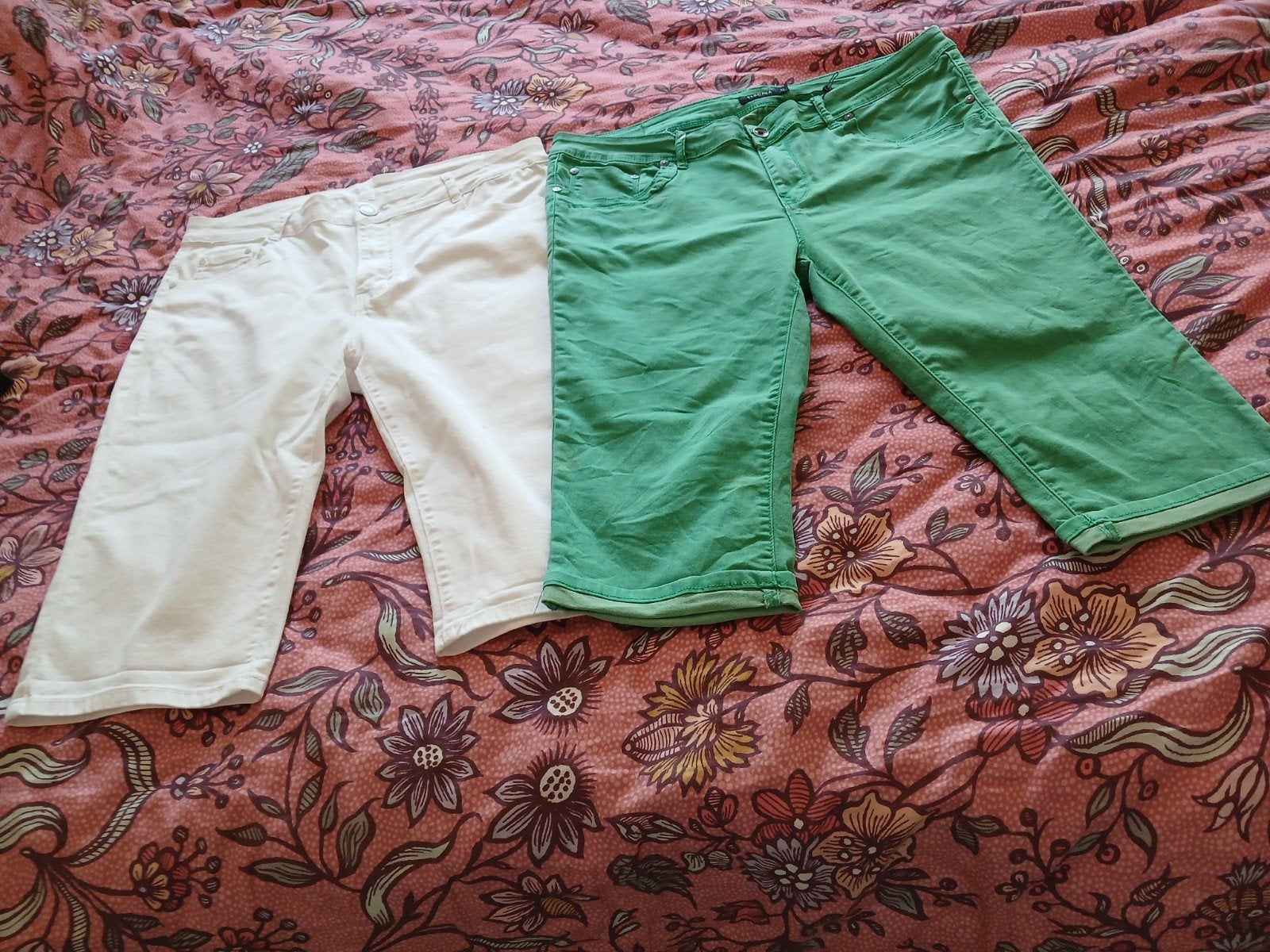 2spijkerbroekjes maat xl, Ophalen of Verzenden, Zo goed als nieuw, Maat 46/48 (XL) of groter, Wit
