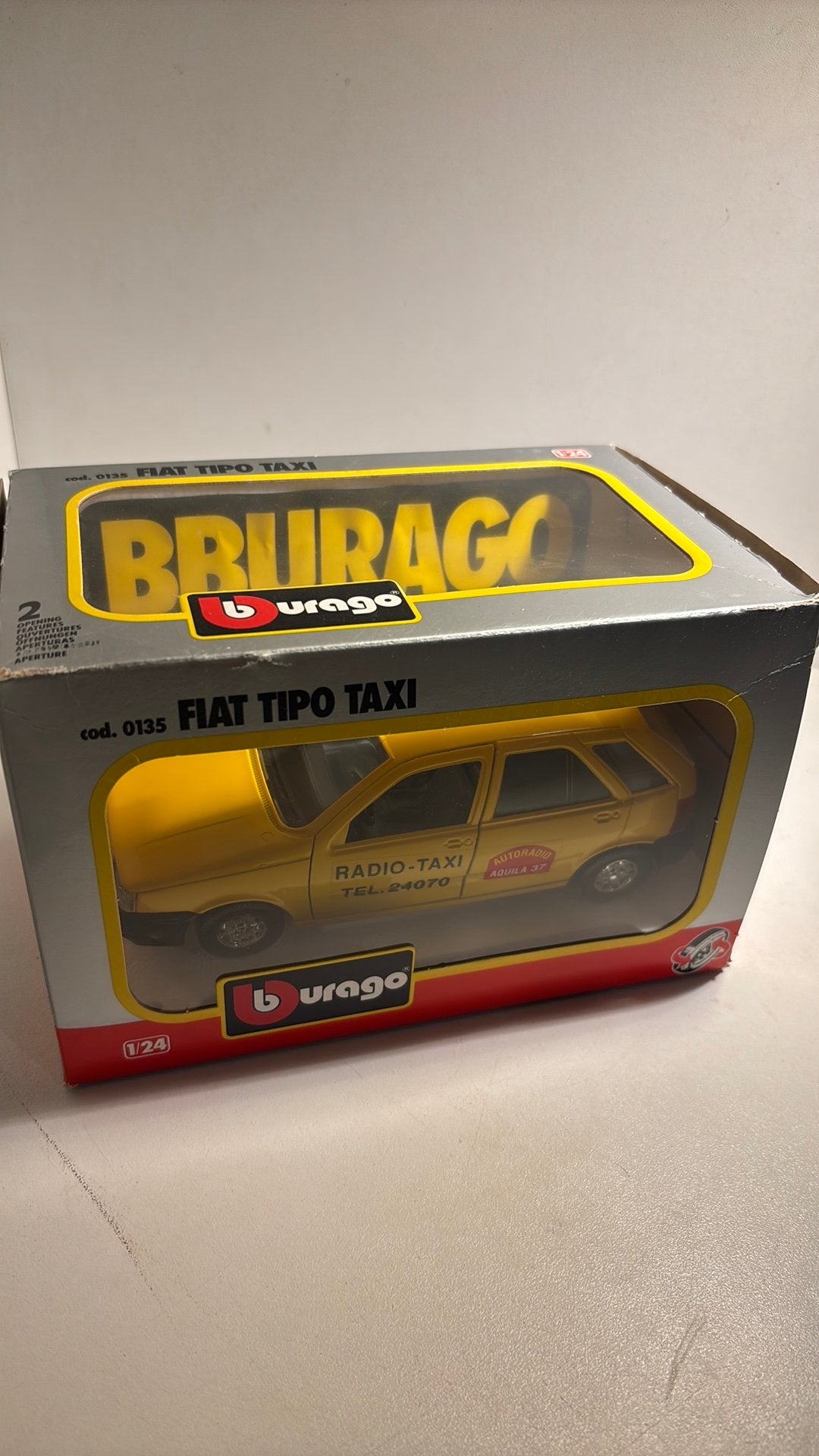 Fiat tipo taxi bburago 1.24, Ophalen of Verzenden, Bburago, A, A