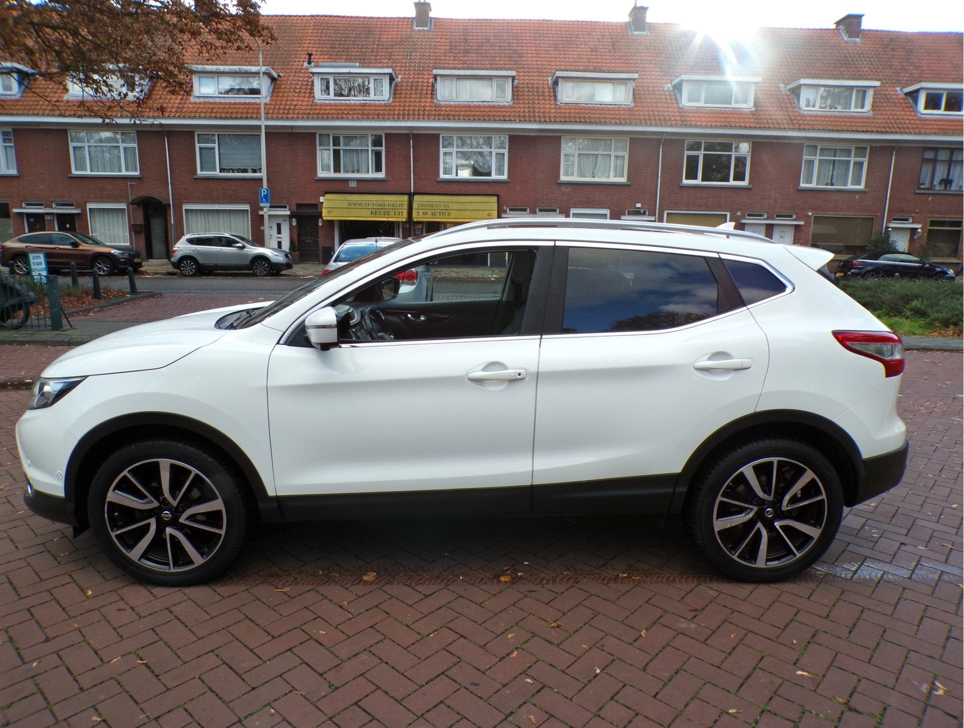 Nissan QASHQAI 1.2 Tekna AUTOMAAT LUXE UITVOERING (bj 2015), Auto's, Euro 5, 680 kg, 4 cilinders, 116 pk