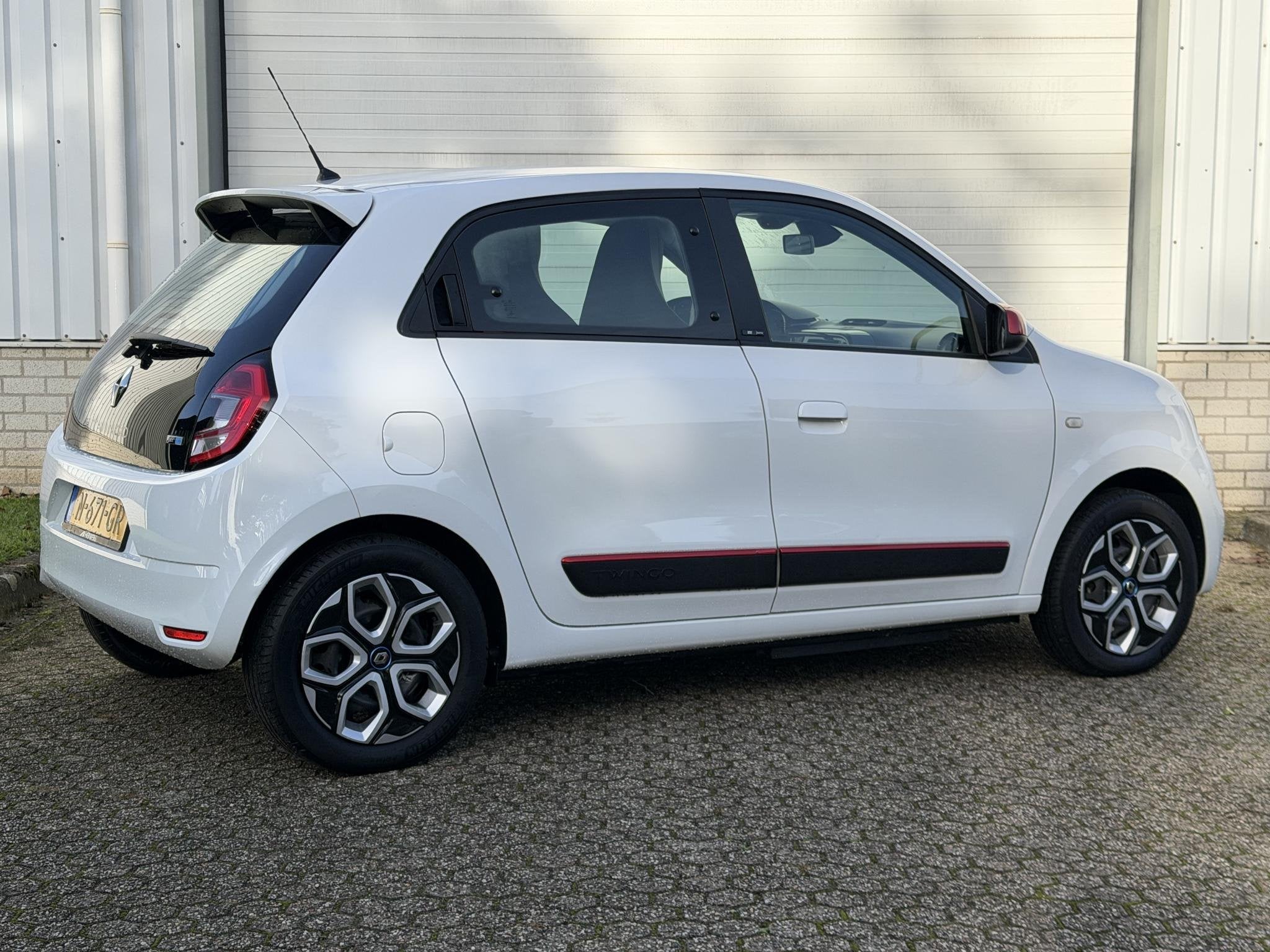 Renault Twingo Z.E. R80 Collection / 1e Eigenaar / Dealer On, Automaat, Dealer onderhouden, 22 kWh, Wit