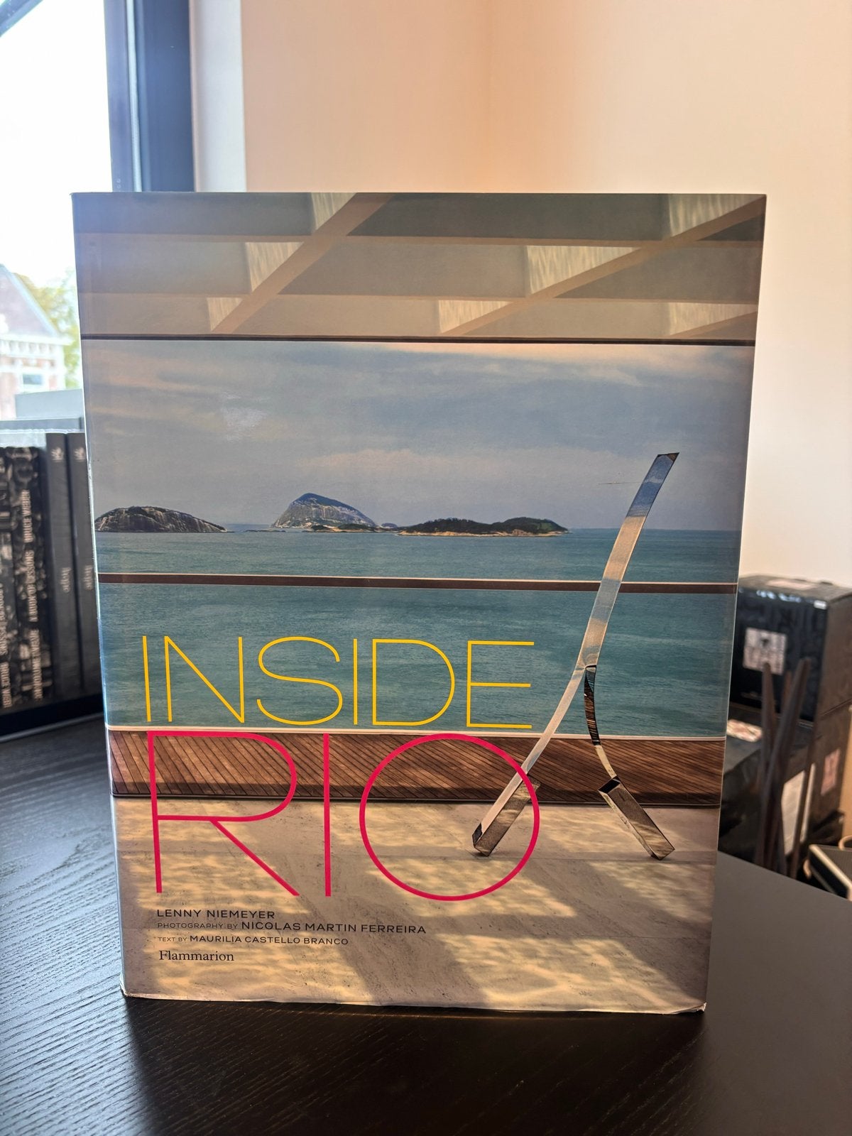 Inside Rio - Prachtig boek over interieurs in Rio, Overige merken, Ophalen of Verzenden, Reisgids of -boek, Zuid-Amerika