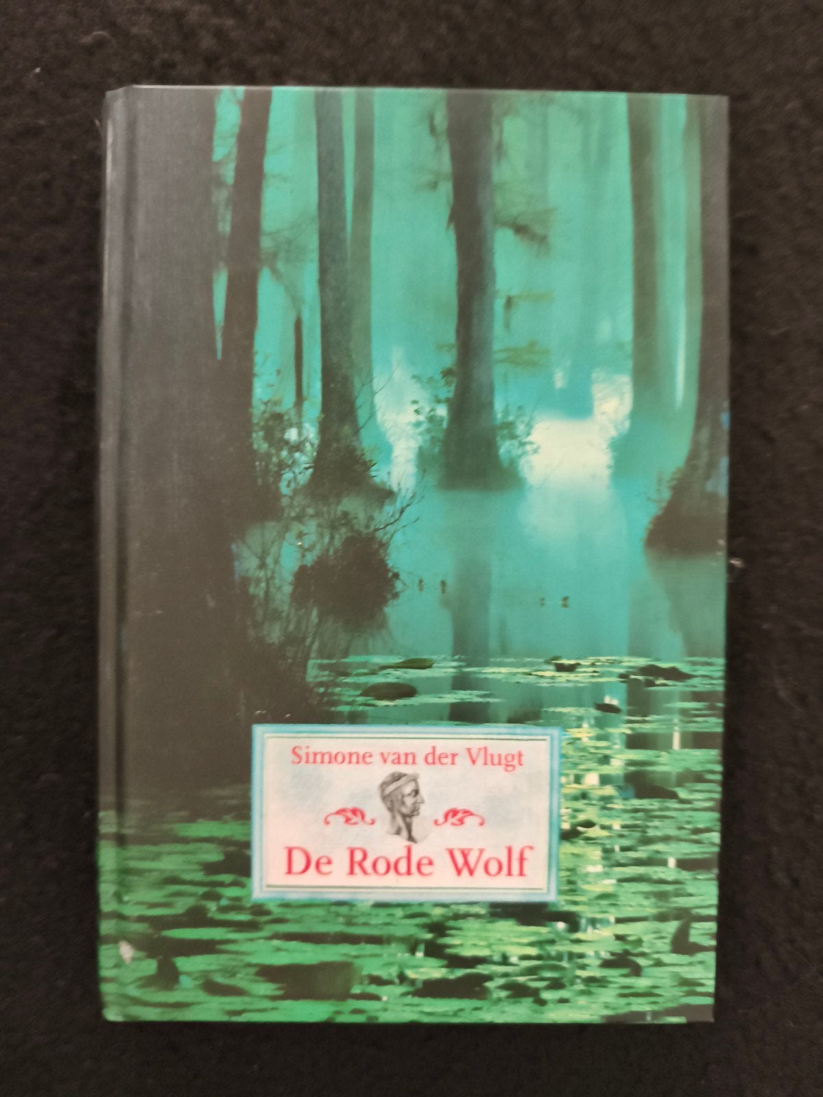 De Rode Wolf - Simone van der Vlugt, Boeken, Ophalen of Verzenden, Gelezen, Simone van der Vlugt, Nederland