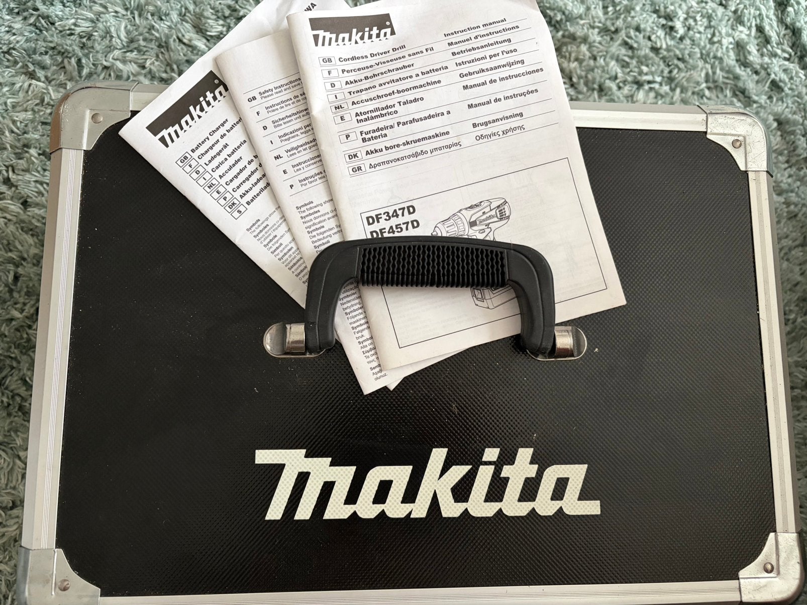 Makita accu-schroef boormachine, 2 accu’s, Ophalen, Zo goed als nieuw, Boormachine