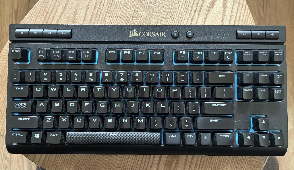 Corsair K63 Wireless Keyboard (CHERRY MX Red, QWERTY), Computers en Software, Toetsenborden, Gebruikt, Ophalen of Verzenden, Draadloos