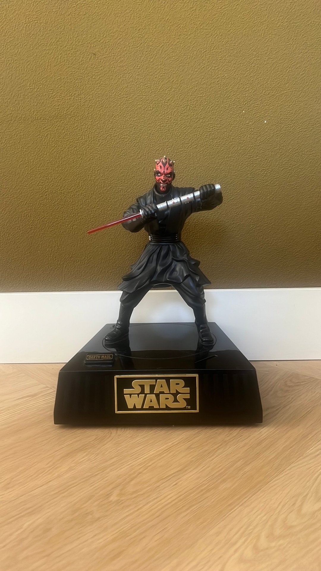 Starwars darth maul | coin toy 1999, Ophalen of Verzenden, Zo goed als nieuw, Actiefiguurtje